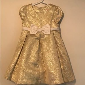 Gymboree good dress size 4T